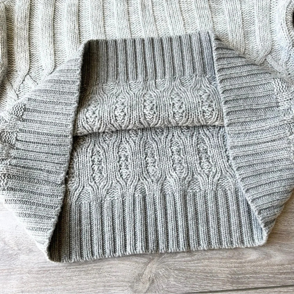 Max Studio Colour  Block Wool Blend Cable Knit Ruffle Sleeve Sweater - Picture 10 of 13